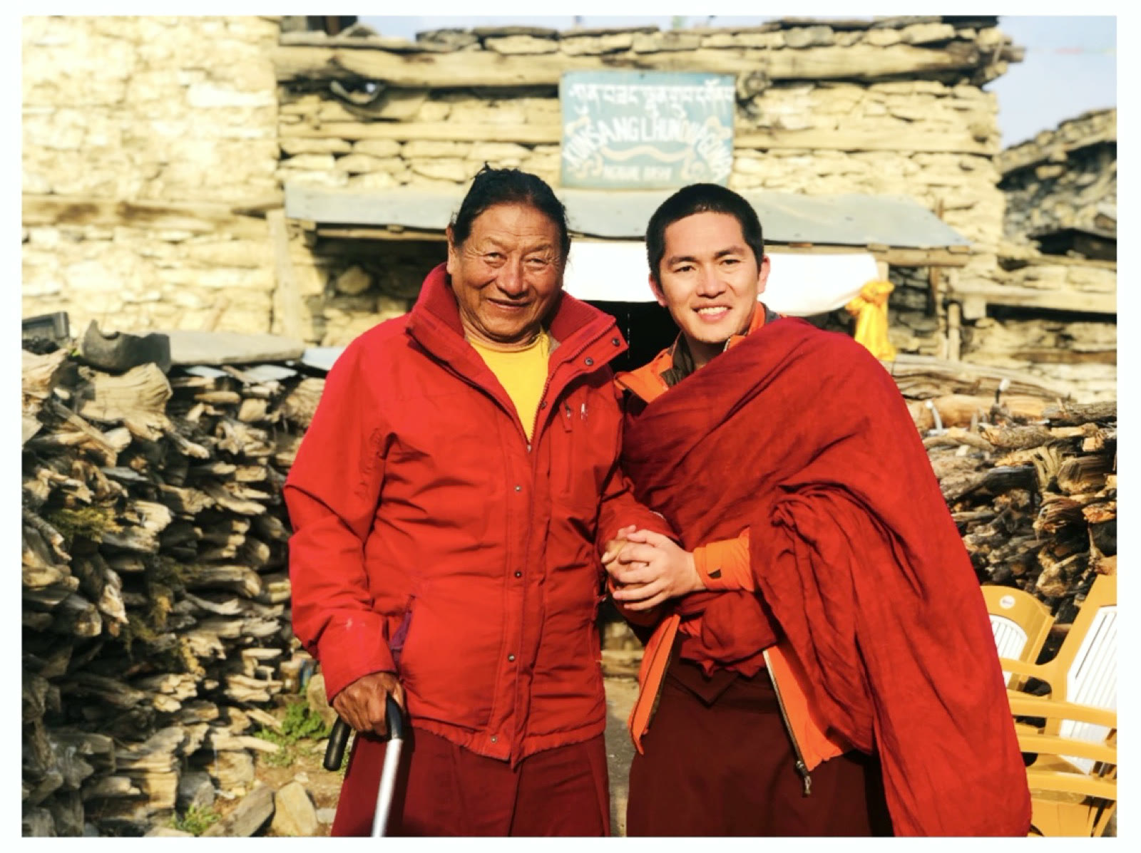Papa 仁波切與年幼的噶奇美多傑仁波切